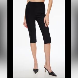 Capri Pant/Pedal Pusher - L